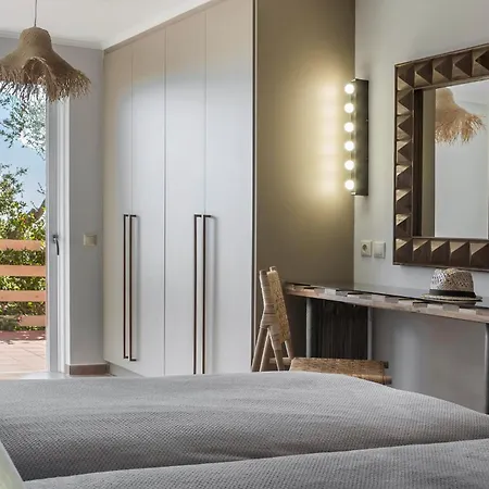 Superb Kefalonia 4 Bedrooms Froso Stunning Sea Views Villa